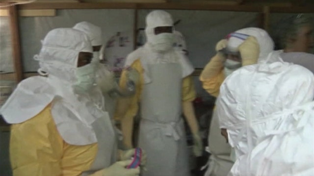 The Ebola case in Dallas putting the U.S. economy at risk?
