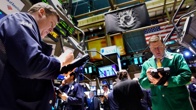 D.C. gridlock pushes stocks down