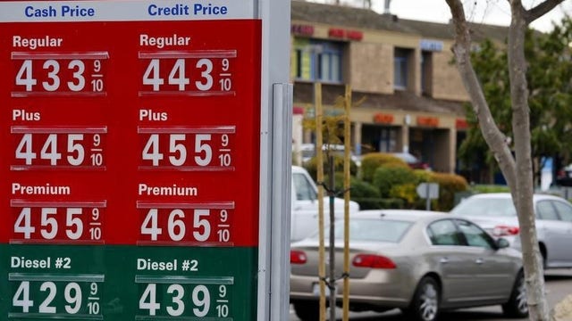 Gasoline prices fall as weather cools