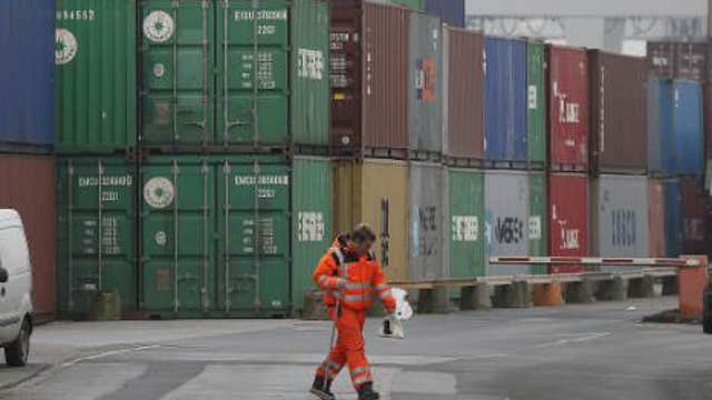 U.S. import, export prices fall in September