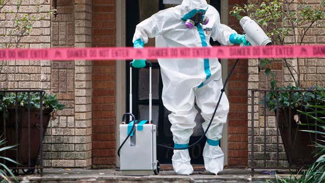 Seventy-five percent of medical staff not properly trained to handle Ebola