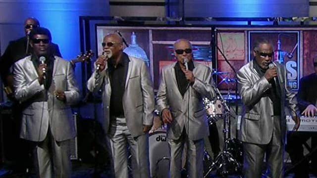 Blind Boys of Alabama perform ‘I Shall Not Be Moved’