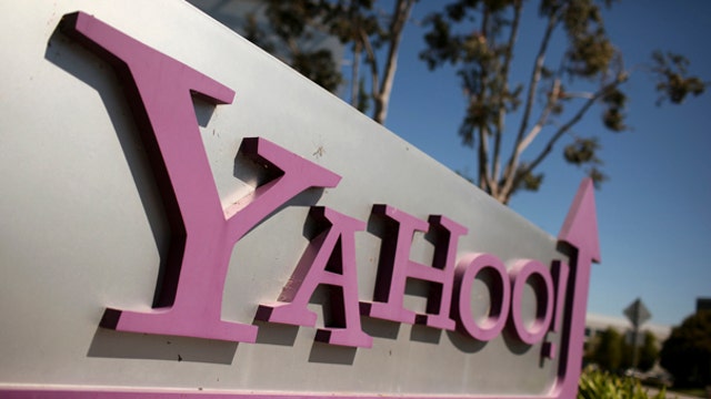 Yahoo surprises Wall Street with 3Q earnings, revenue beat