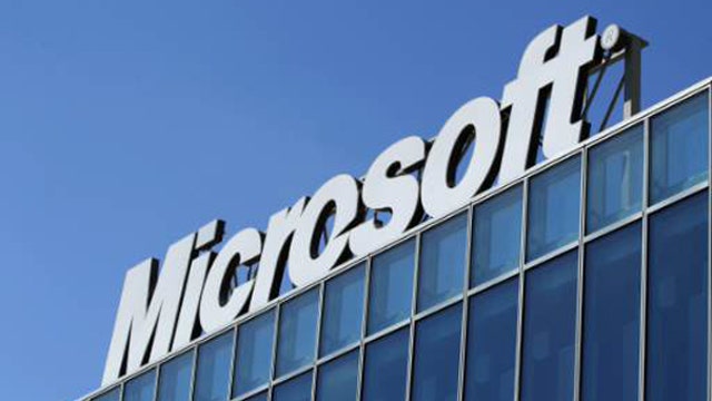 Microsoft adj. 1Q earnings top estimates