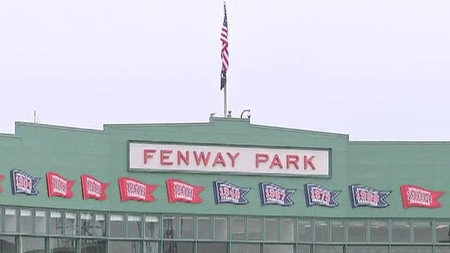 Red Sox try to win first World Series at Fenway since '18