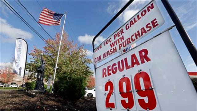 Gas prices fall below $3 per gallon