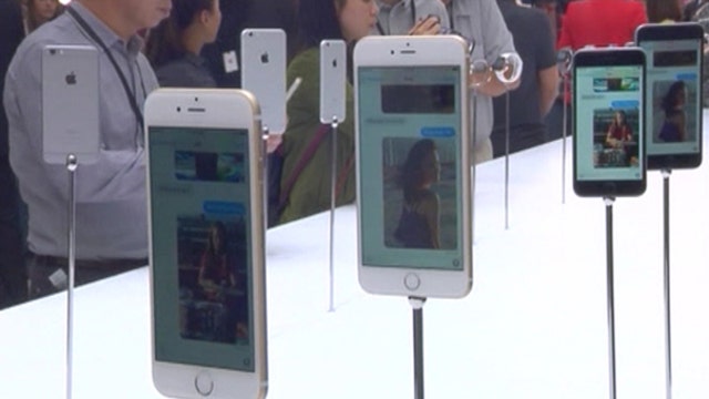 Major software virus hits iPhones, Macs