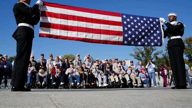 Applebee’s offers free meals to vets