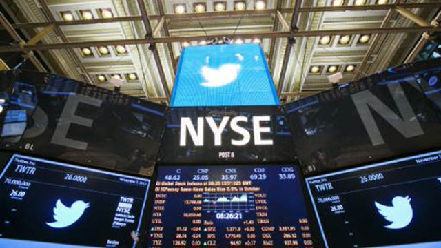 Twitter shares move higher a week after IPO