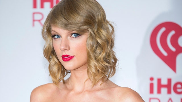 Tech Rewind: Taylor Swift disrupts digital music