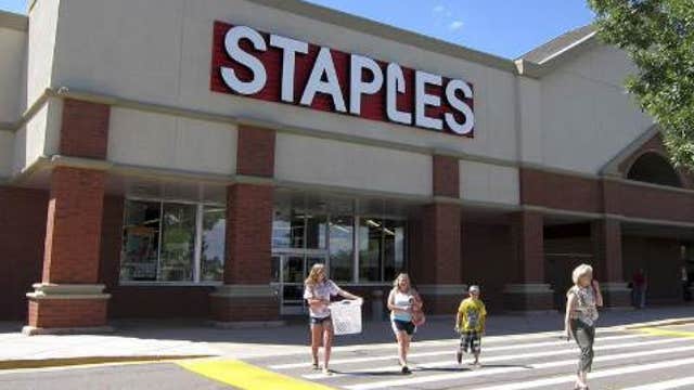 Staples 3Q earnings beat expectations