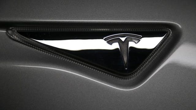 FBN’s Liz MacDonald on Tesla’s talks with BMW over car batteries and parts.