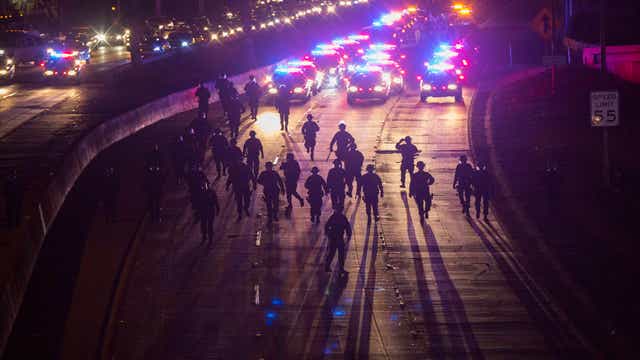 Protestors return to Ferguson