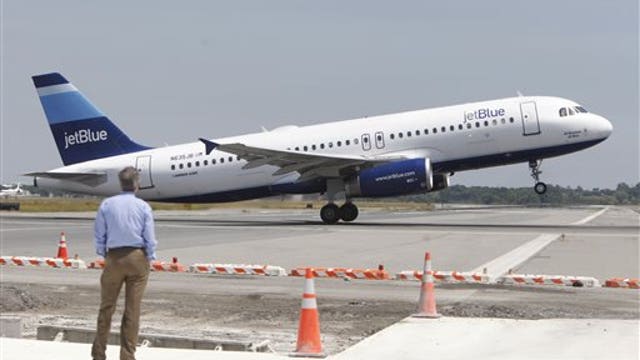 Will Airline fuel savings benefit flyers?