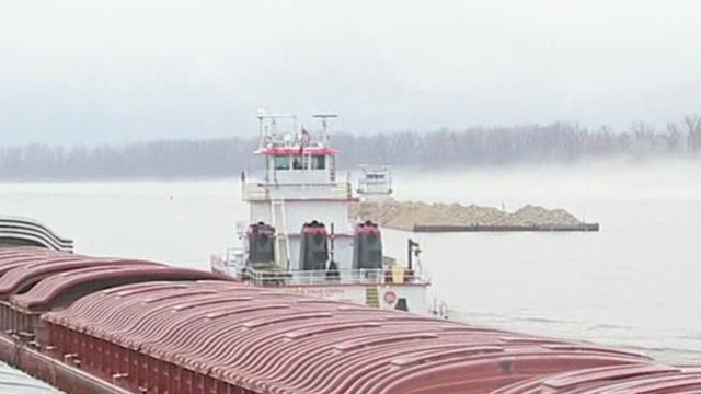Near Record-Low Water Levels on Mighty Mississippi