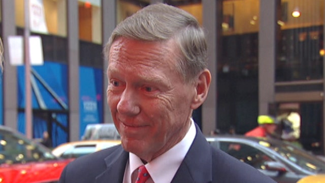 Alan Mulally: I love serving Ford, no change to my plan at Ford