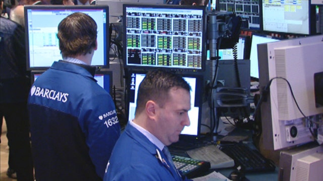 Declining oil prices weigh on energy stocks