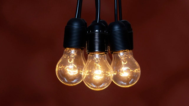 Home electricity use down to lowest level since 2001