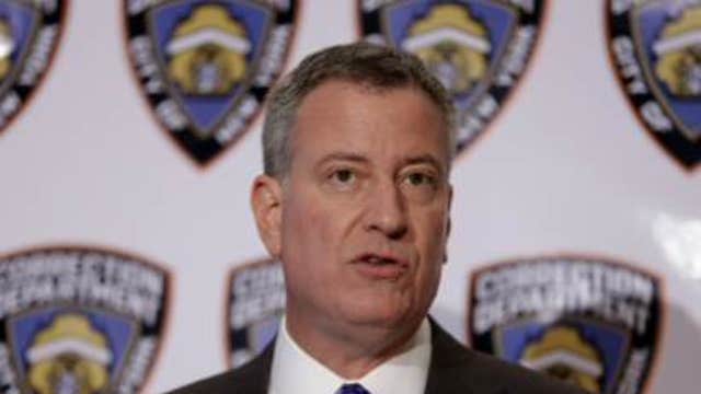 NYC Mayor de Blasio heckled at police graduation