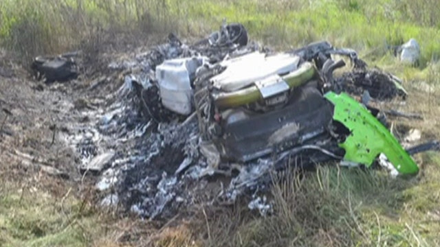 $250K Lamborghini completely destroyed after 208 mph crash