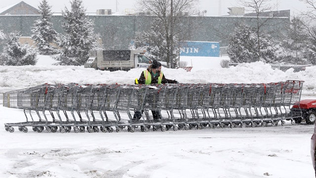 Thousands of flights canceled, delayed ahead of blizzard