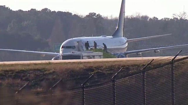 FBI looking into five new bomb threats on planes