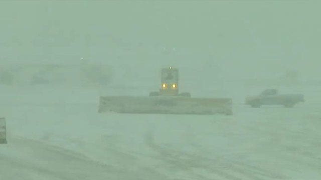 Thousands of flights canceled or delayed due to winter storm