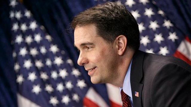 Rove: Take Walker's Iowa poll lead with a grain of salt