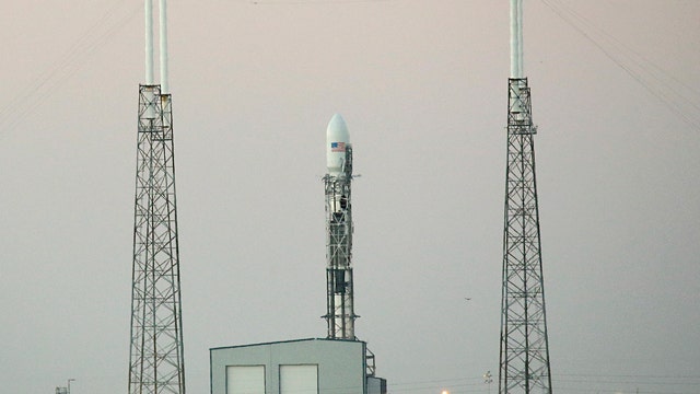 Bad weather delays launch of SpaceX rocket