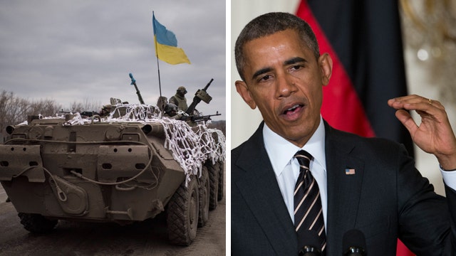Obama leaves door open to arming Ukrainian troops