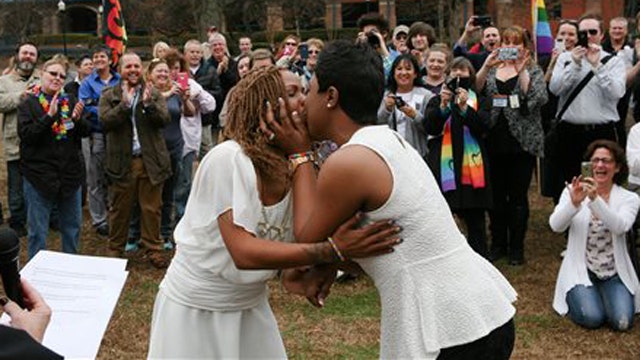 Alabama judges split on same-sex marriage