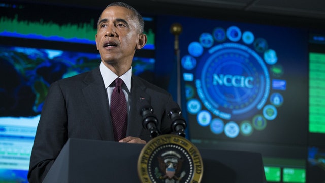 New privacy debate as Obama signs cybersecurity exec order
