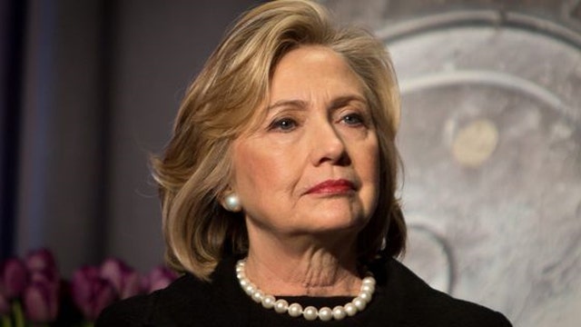 Report: Hillary taps top 'branding wizards' to revamp image