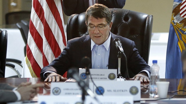 New defense secretary holds meeting to discuss ISIS strategy