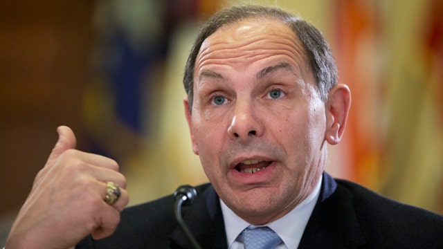 VA secretary admits lying about being in Special Forces