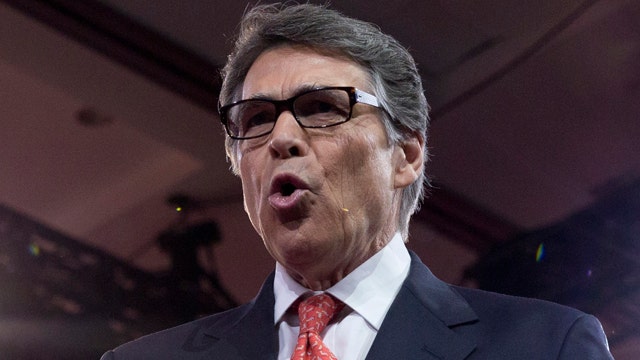Rick Perry blasts President Obama's foreign policy at CPAC