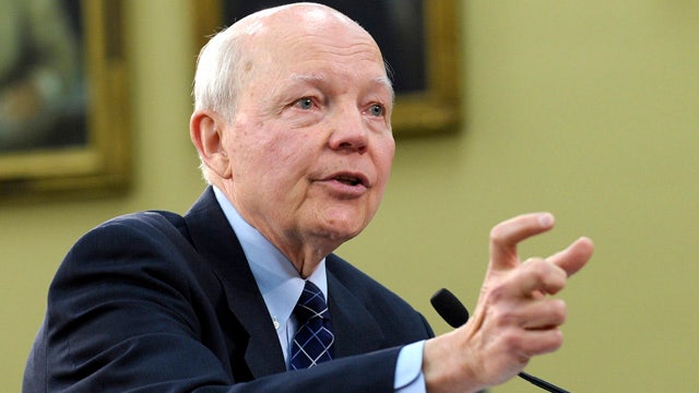 Thousands of e-mails recovered in IRS targeting probe 