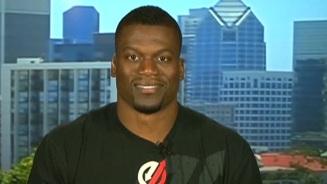 Behind NFL star's Facebook prayer for persecuted Christians
