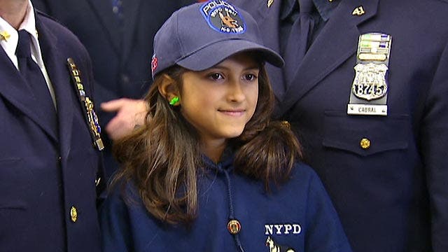 10-year-old girl starts thank you campaign for police