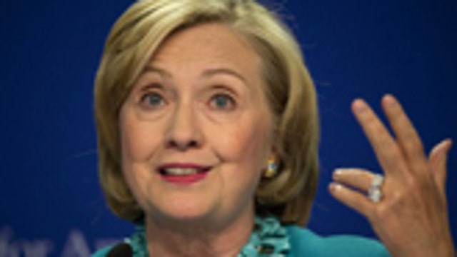Hillary Clinton ducks Ed Henry's question on email scandal