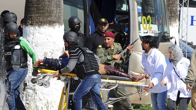 Tunisia: 21 dead in museum attack; gunmen may be at large