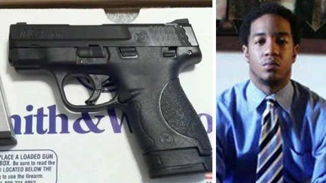 Aspiring cop seeks pardon for legally owning gun