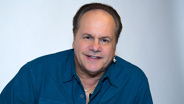 KC and the Sunshine Band Releases 'Feeling You! The 60s’