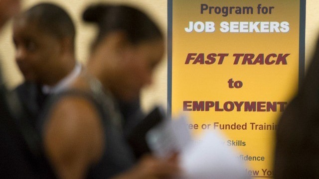 Unemployment rate of future job force hits low point