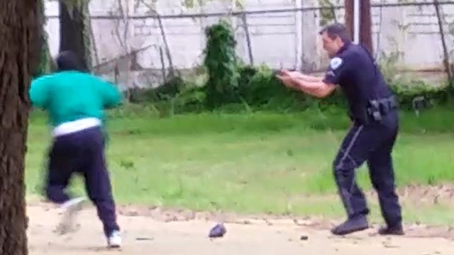 Police officer charged in shooting death of unarmed man