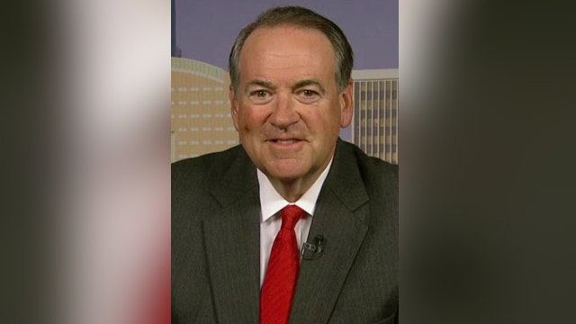 Mike Huckabee reacts to mainstream media coverage