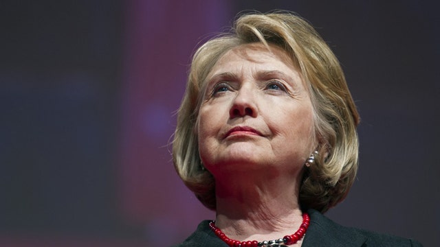 Poll: Hillary Clinton to face tight race in Iowa