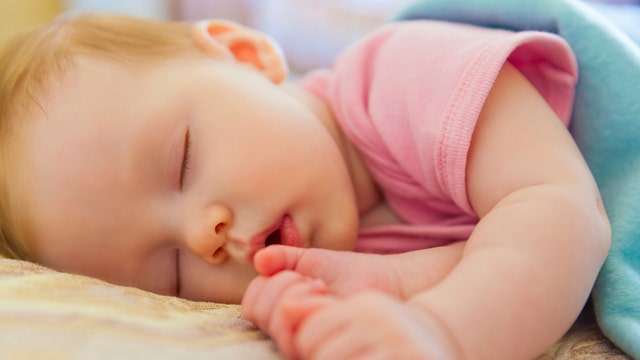 Quintuplets delivery, sleep-behavior link, snoring danger