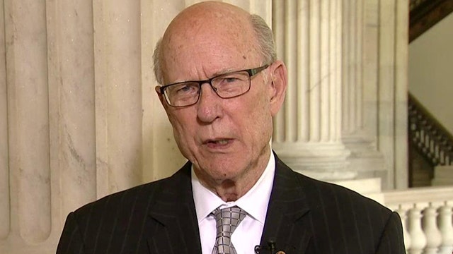 Sen. Pat Roberts talks Iran deal, 'Let It Go' ringtone