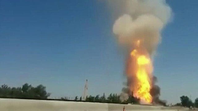 Gas-line blast shuts down California highway